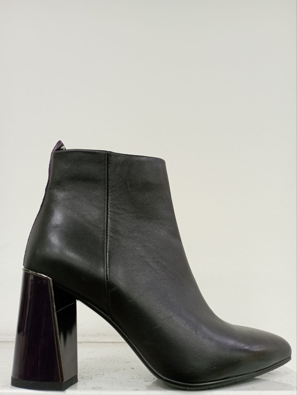 Ботинки демисезонные нат.кожа 03-2F-3 Astabella