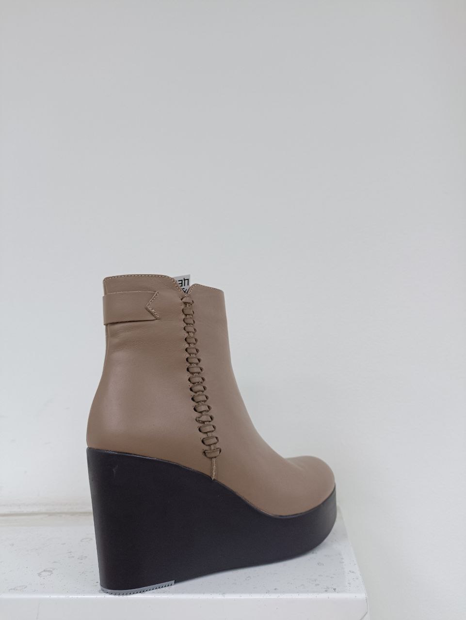 Ботинки демисезонные нат.кожа 54 B805/250 Lanareza