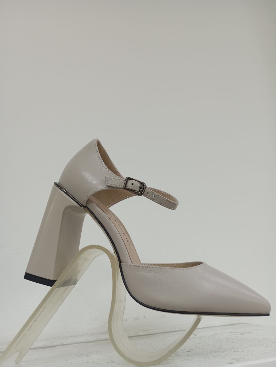 Босоножки нат.кожа L3-911 Sandra Valeri