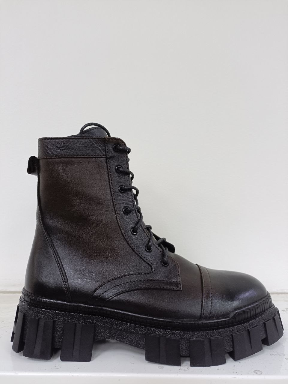 Ботинки зима нат.кожа нат.мех 007.292.30 Magelan