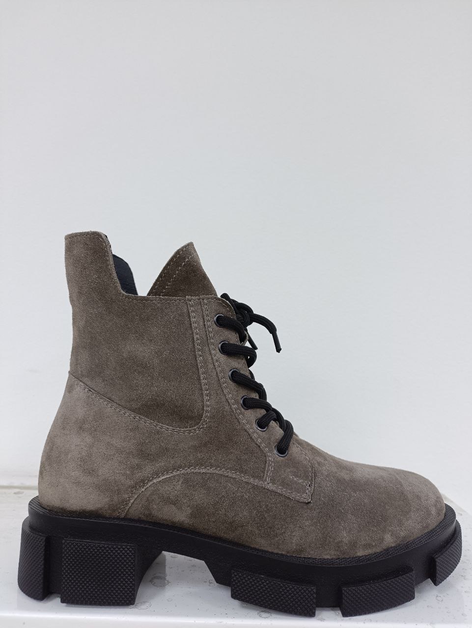 Ботинки зима нат.кожа нат.шерсть 024.864 Magellan