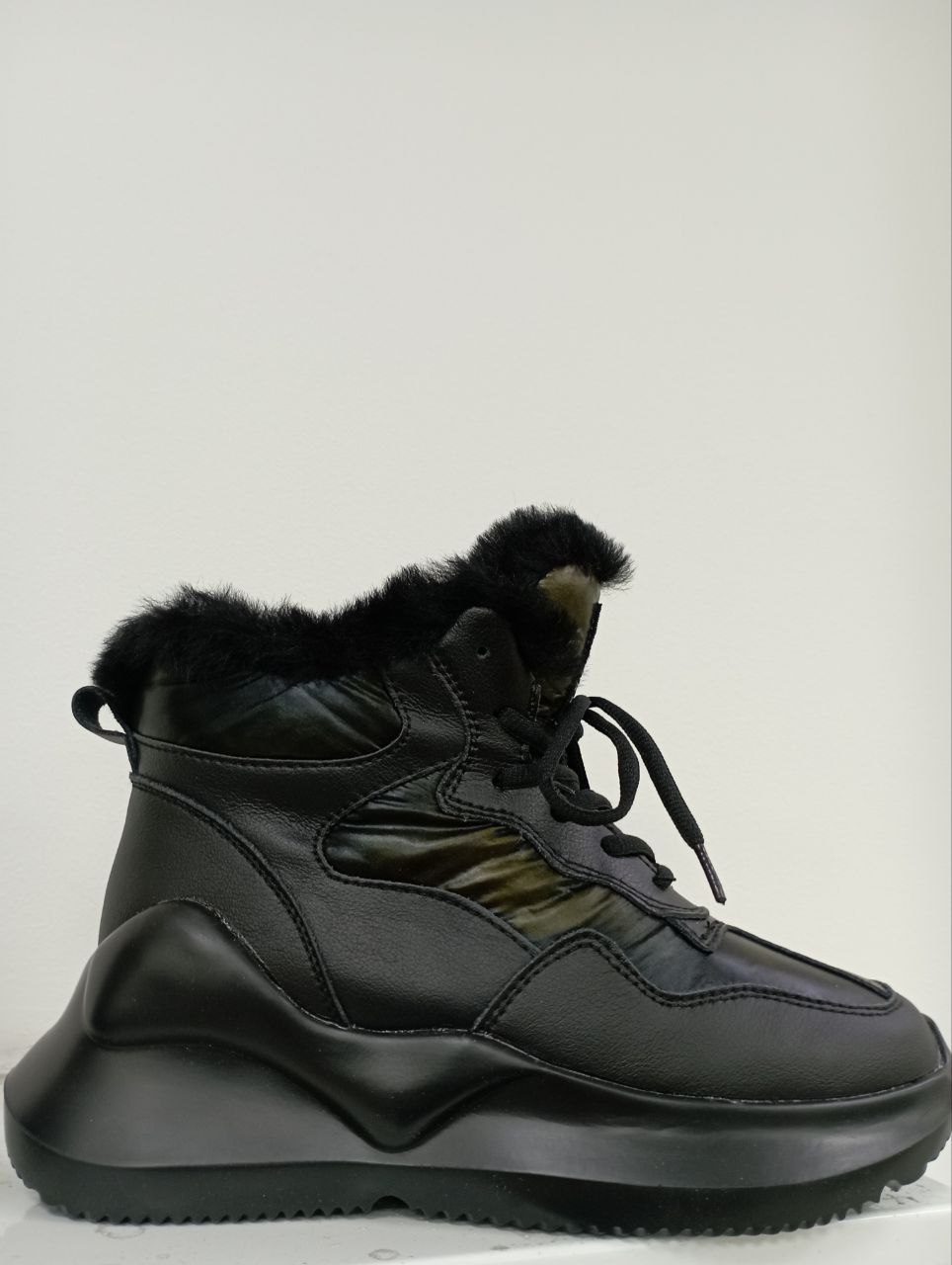 Кроссовки зима нат.мех нат.кожа 8501-2 Absent